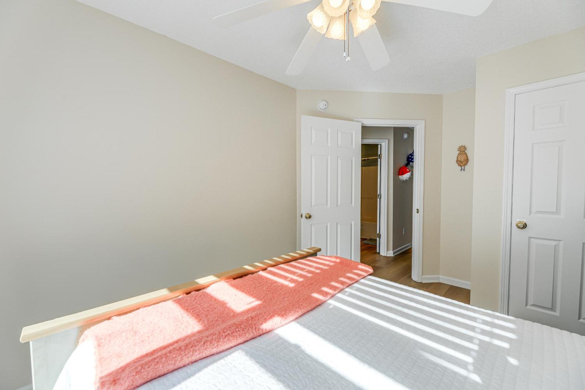 Well-Equipped Emerald Isle Townhome Pets Welcome! エクステリア 写真